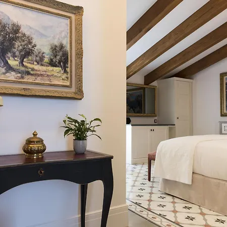 ホテル Gloria De Sant Jaume 5*