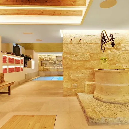 ホテル Gloria De Sant Jaume 5*